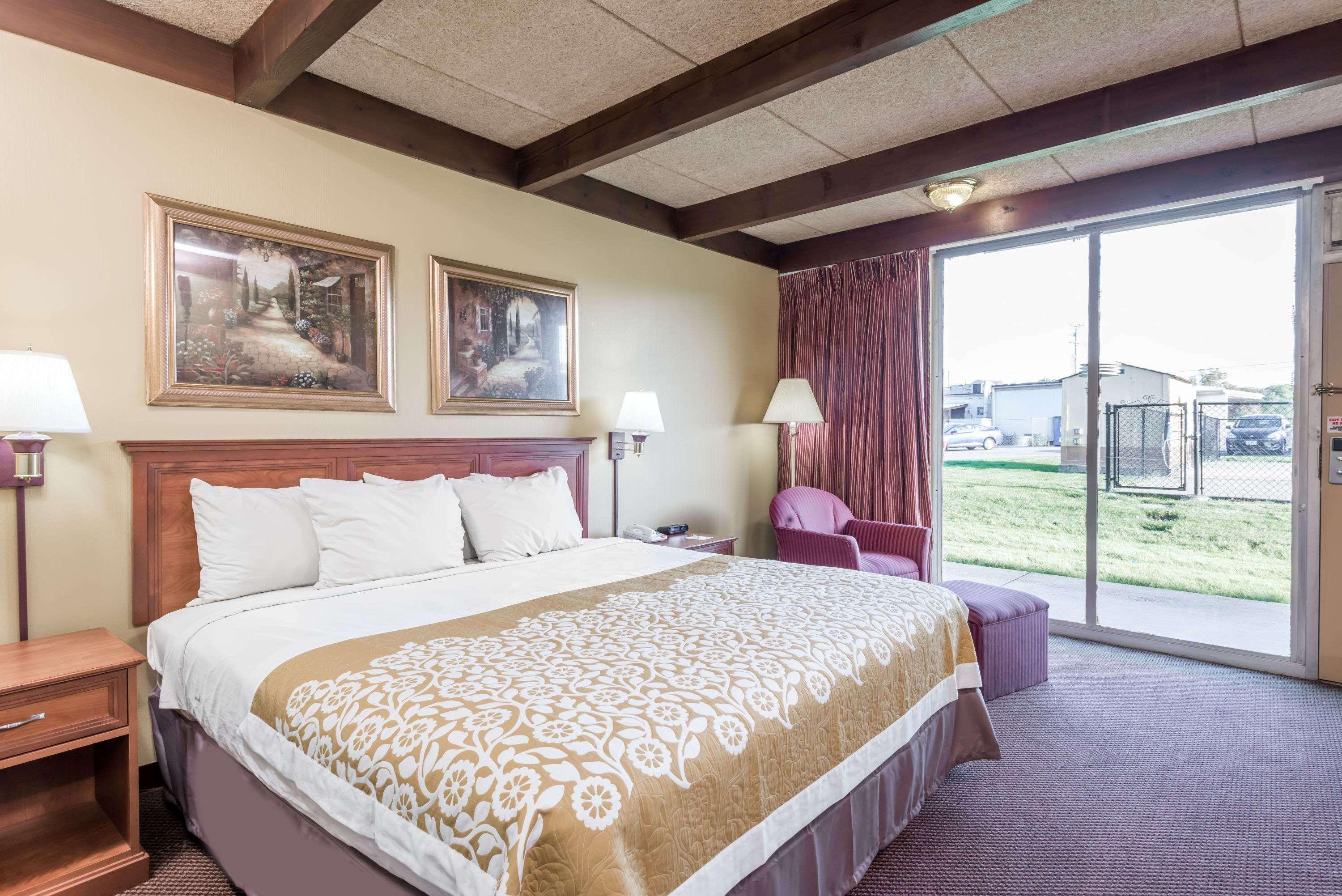 Days Inn By Wyndham Niles Esterno foto