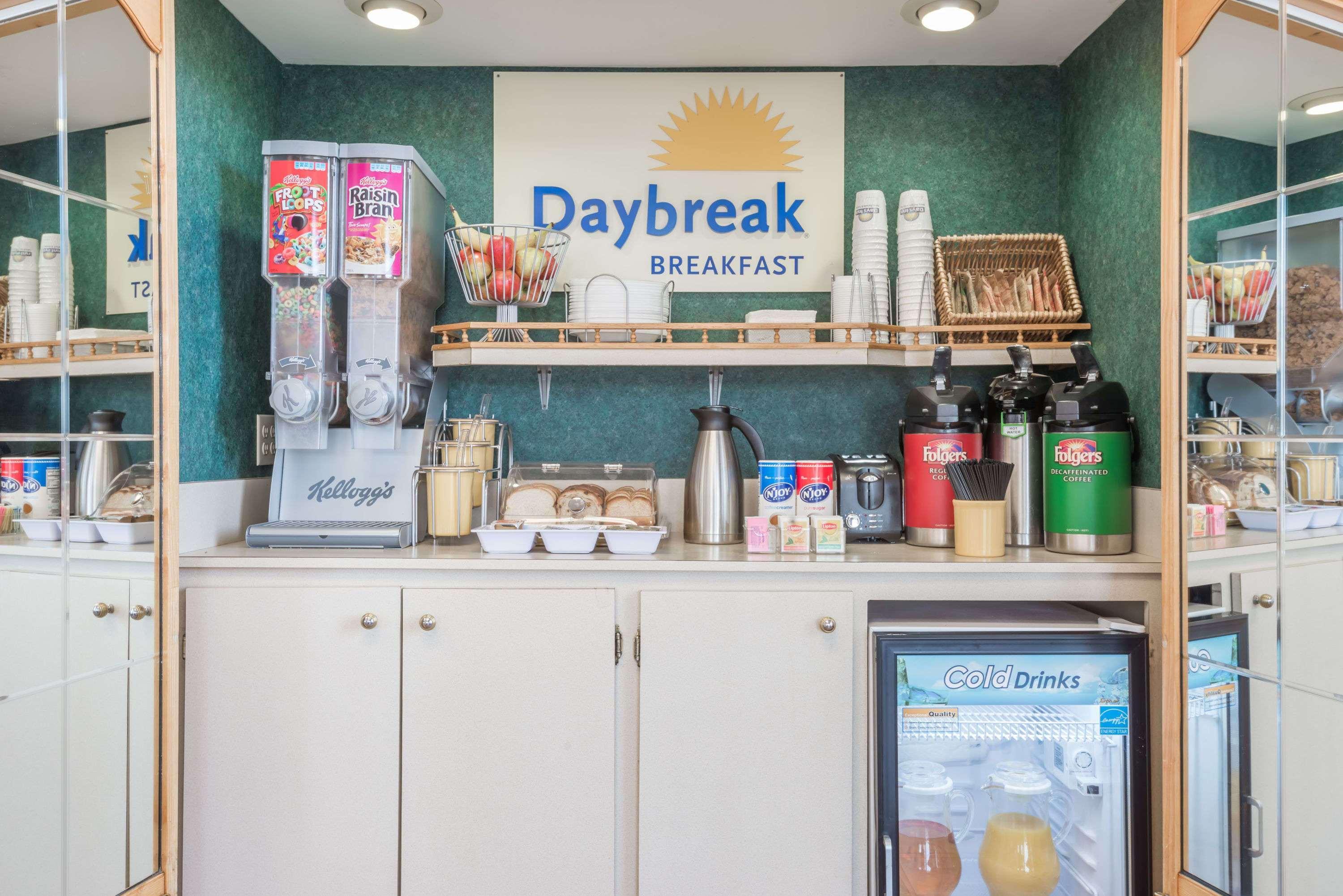 Days Inn By Wyndham Niles Esterno foto